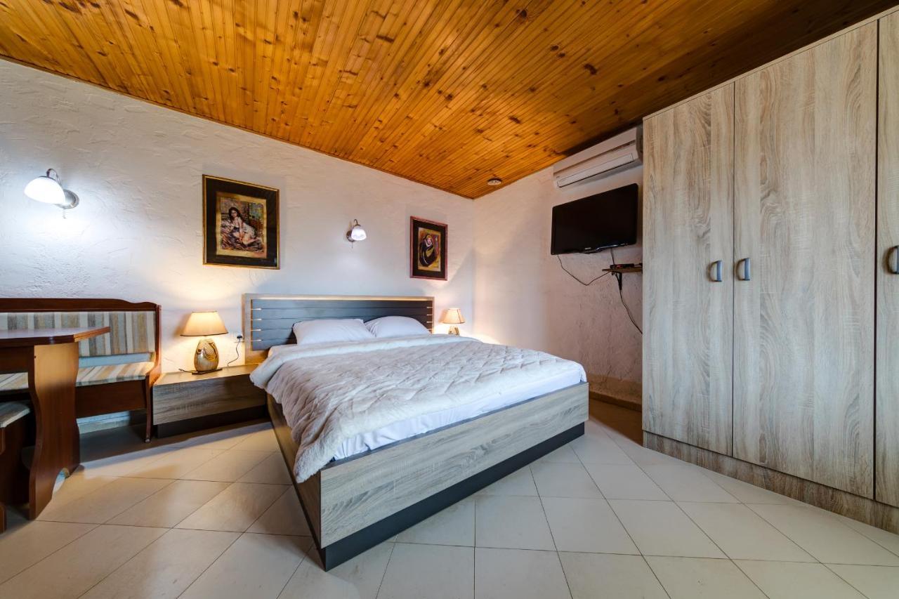 Holiday Home Pavle Rijeka Crnojevića Exteriör bild